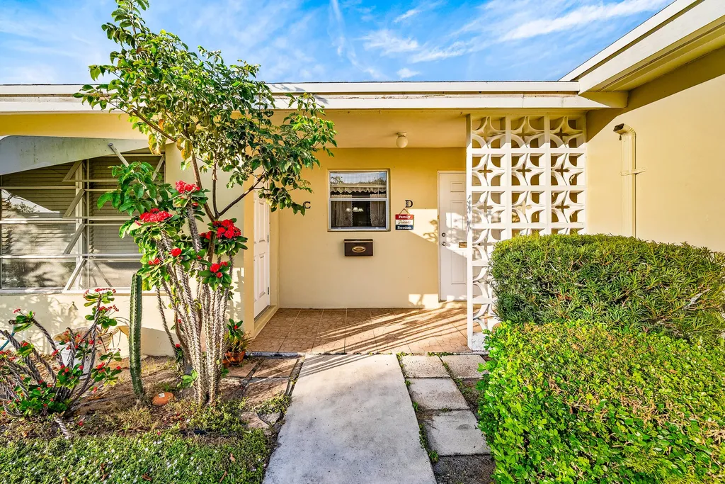 175 High Point Terrace E Delray Beach FL 33445