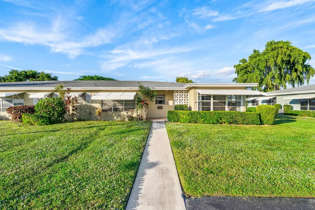 175 High Point Terrace E Delray Beach FL 33445