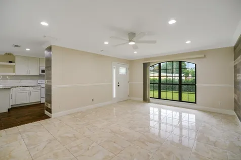 1001 Gatewood Avenue Fort Pierce FL 34982