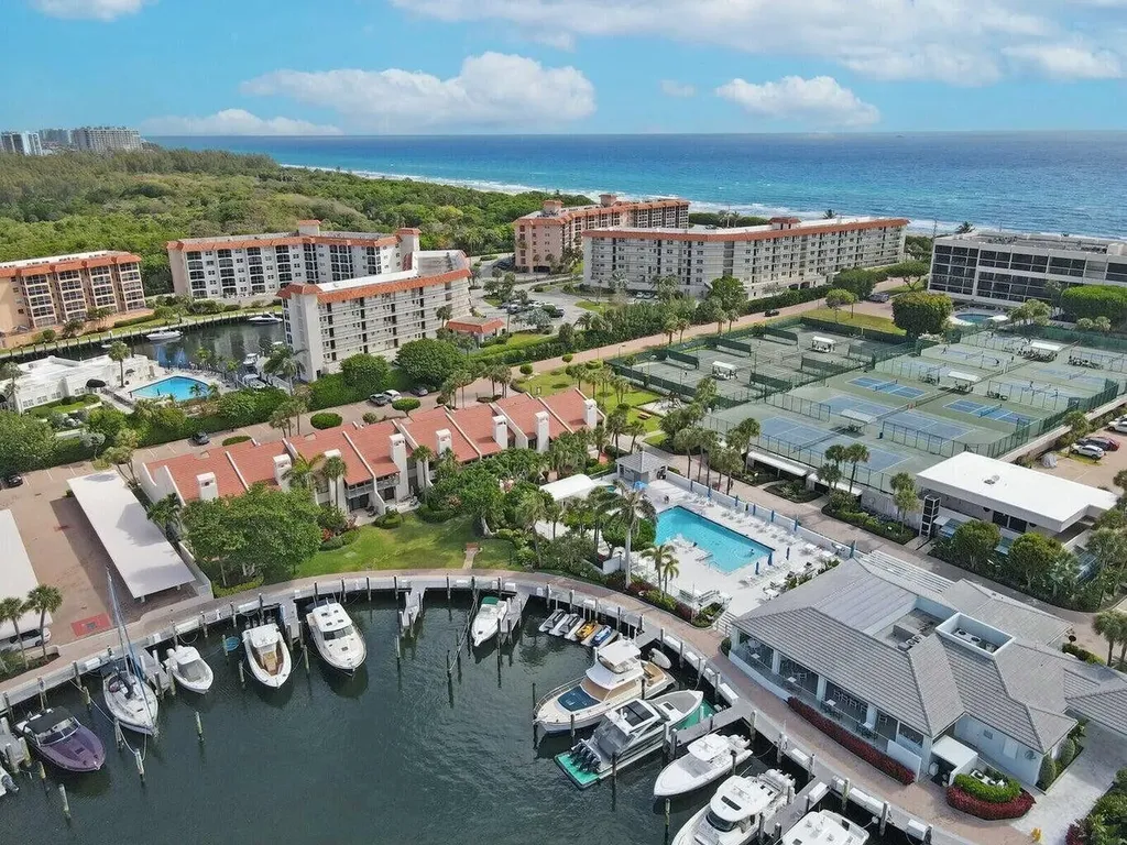 2697 N Ocean Boulevard Boca Raton FL 33431