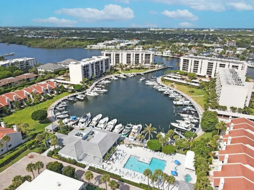 2697 N Ocean Boulevard Boca Raton FL 33431