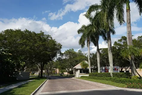 10245 SW 16th Court Pembroke Pines FL 33025