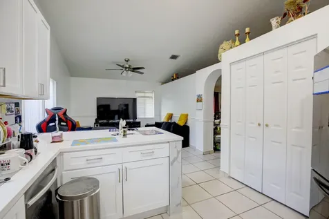 10245 SW 16th Court Pembroke Pines FL 33025
