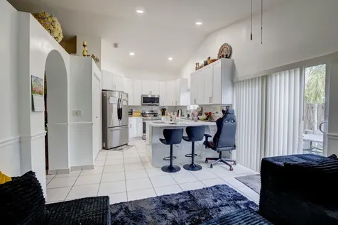 10245 SW 16th Court Pembroke Pines FL 33025