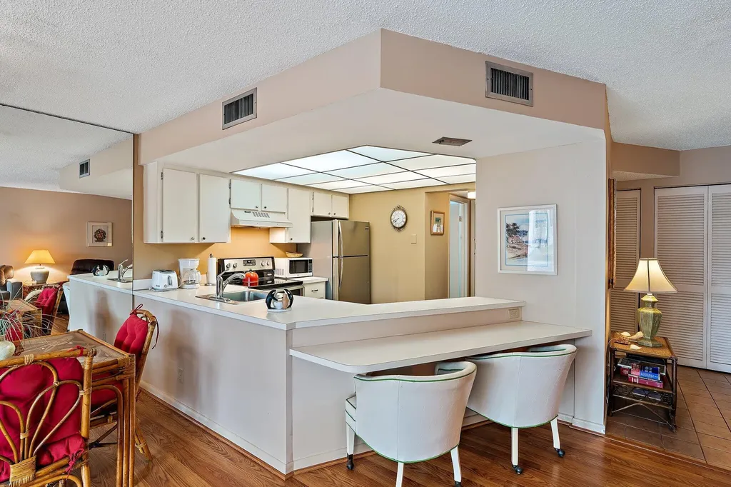 1605 S Us Highway 1 Jupiter FL 33477