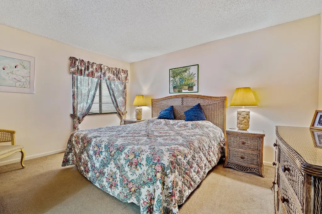 1605 S Us Highway 1 Jupiter FL 33477