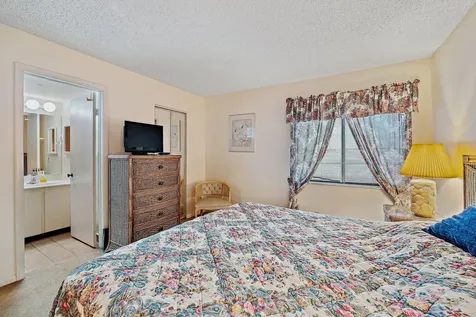 1605 S Us Highway 1 Jupiter FL 33477