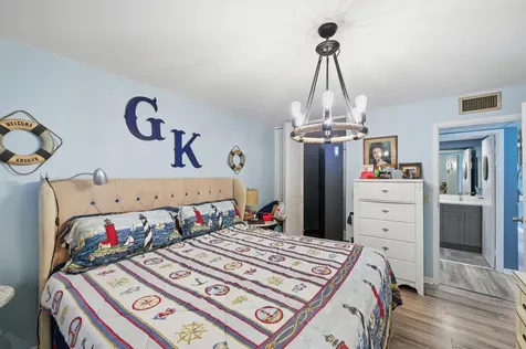 341 Seville O Delray Beach FL 33446