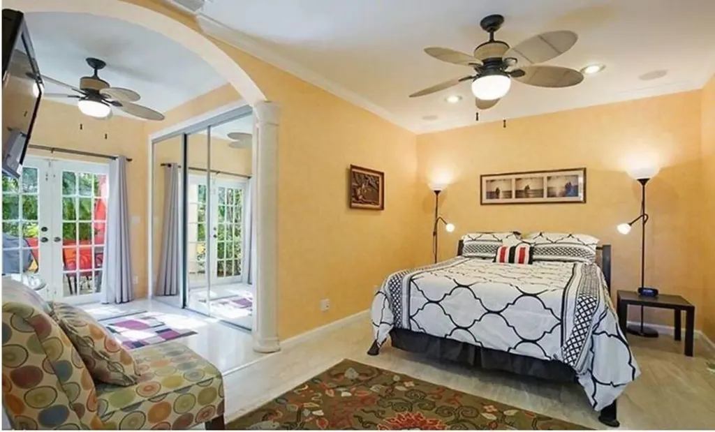 600 Circle Drive Pompano Beach FL 33062
