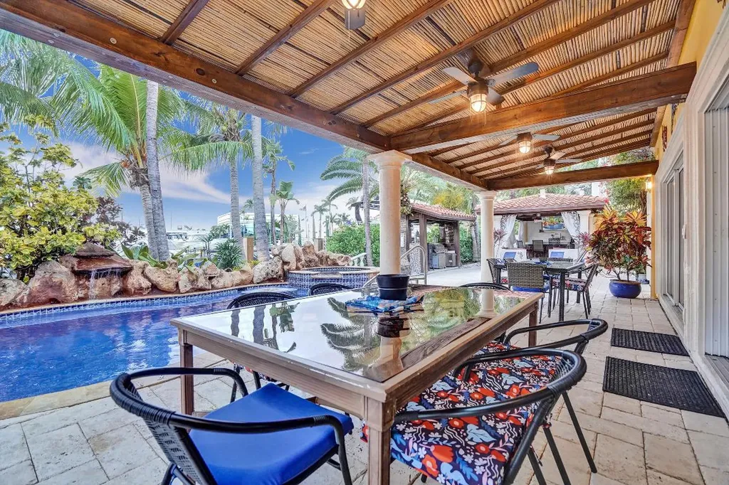 600 Circle Drive Pompano Beach FL 33062