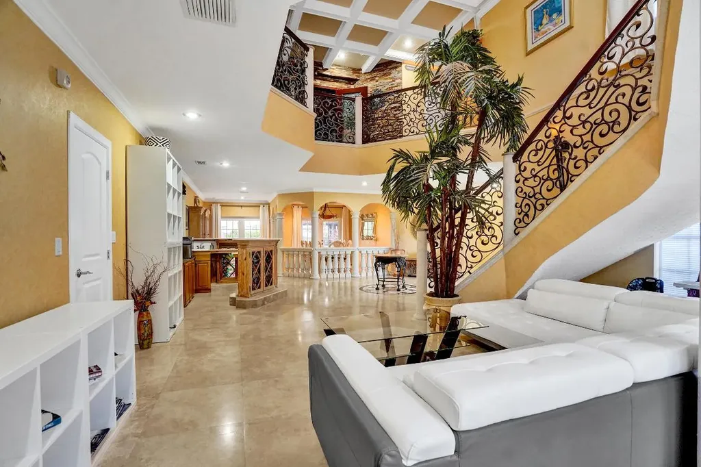 600 Circle Drive Pompano Beach FL 33062