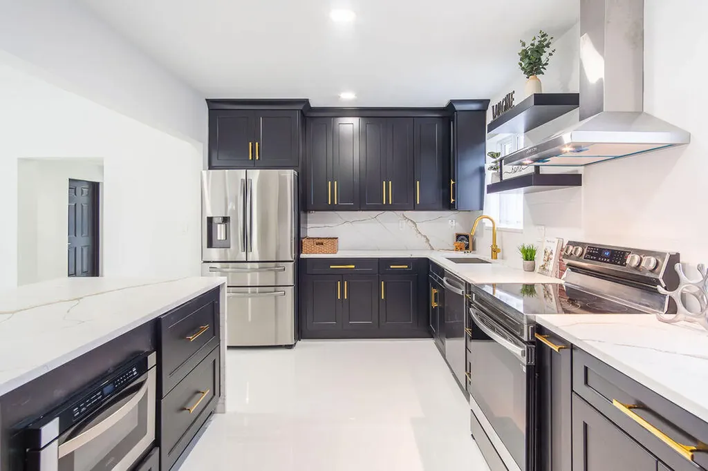 6370 Plunkett Street Hollywood FL 33023