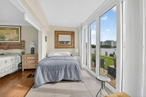 711 NE Harbour Terrace Boca Raton FL 33431