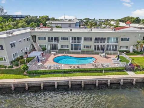 711 NE Harbour Terrace Boca Raton FL 33431