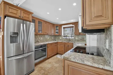711 NE Harbour Terrace Boca Raton FL 33431
