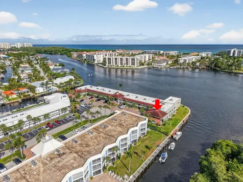 711 NE Harbour Terrace Boca Raton FL 33431