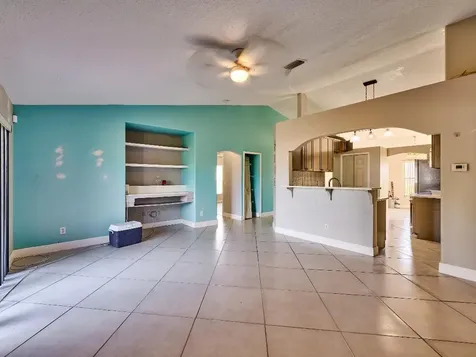 1407 SE Grapeland Avenue Port St Lucie FL 34952
