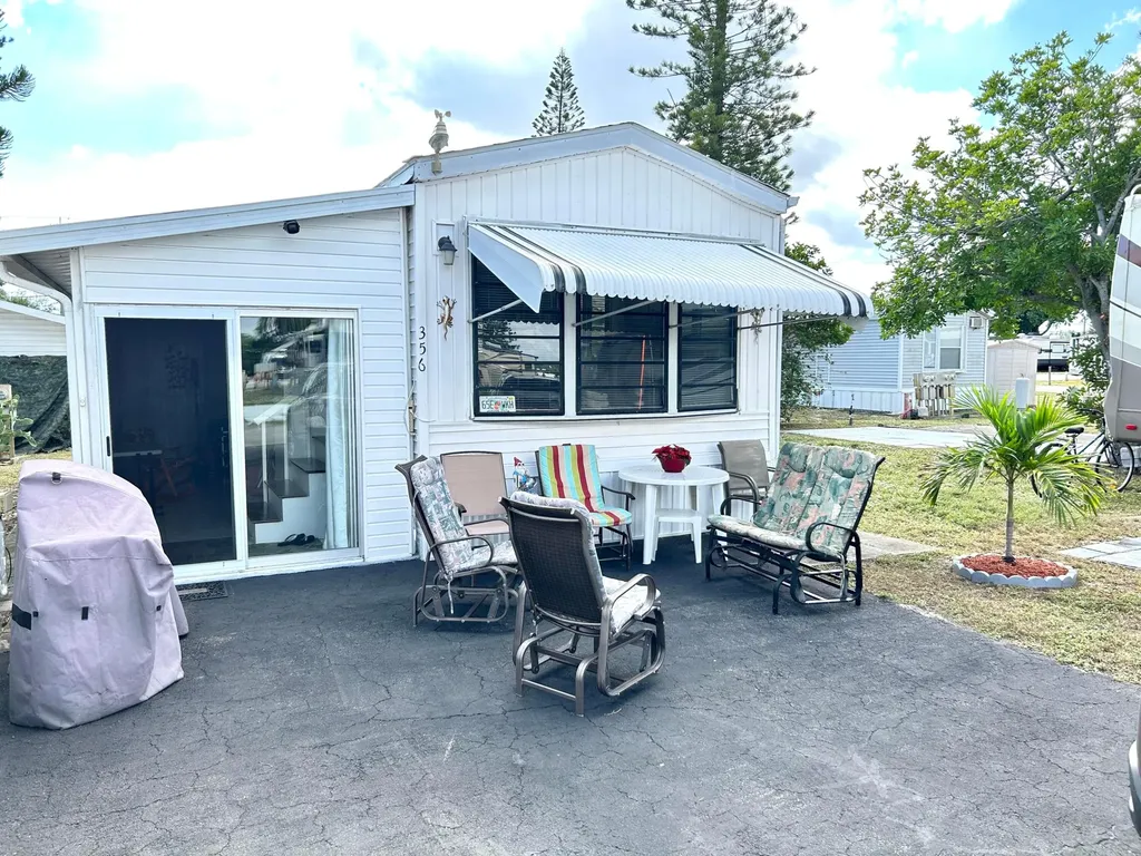875 NE 48 Th Street Deerfield Beach FL 33064