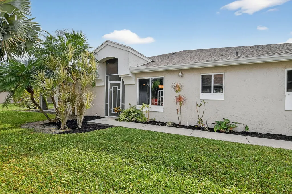 9147 Vineland Court Boca Raton FL 33496