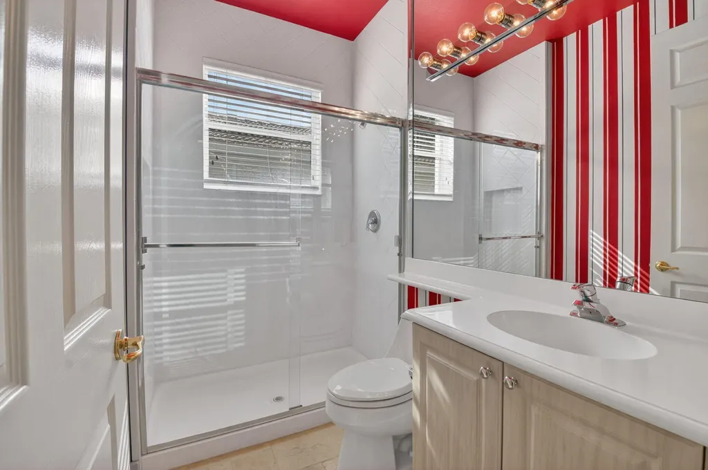 13197 Alhambra Lake Circle Delray Beach FL 33446