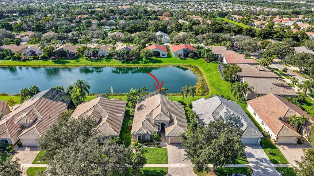 13197 Alhambra Lake Circle Delray Beach FL 33446