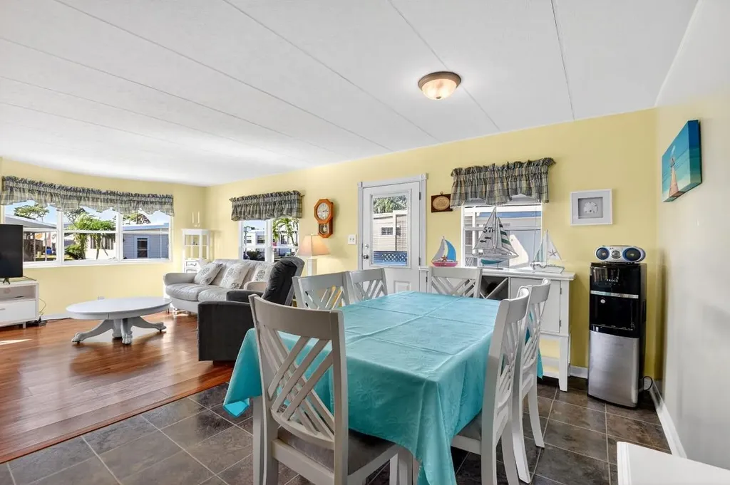 12001 Iguana Bay Boynton Beach FL 33436
