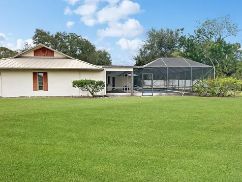 5506 Echo Pines Circle W Fort Pierce FL 34951