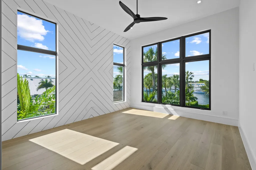 2085 Vitex Lane North Palm Beach FL 33408