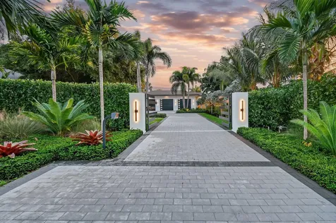 2085 Vitex Lane North Palm Beach FL 33408