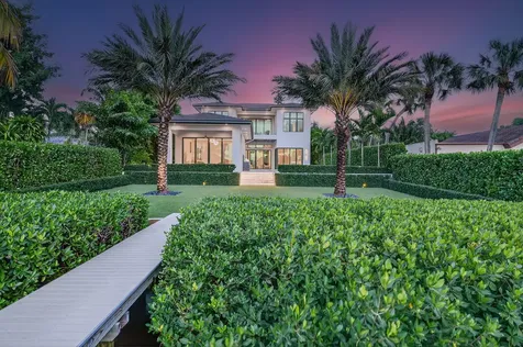 2085 Vitex Lane North Palm Beach FL 33408