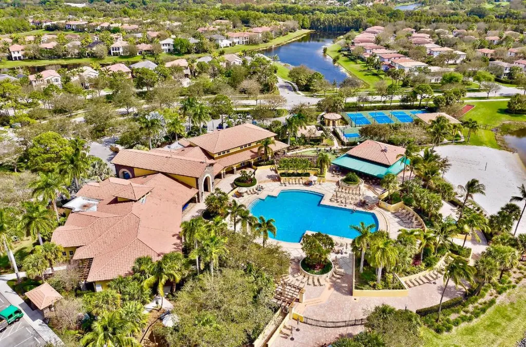 113 Evergrene Parkway Palm Beach Gardens FL 33410