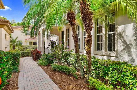 113 Evergrene Parkway Palm Beach Gardens FL 33410