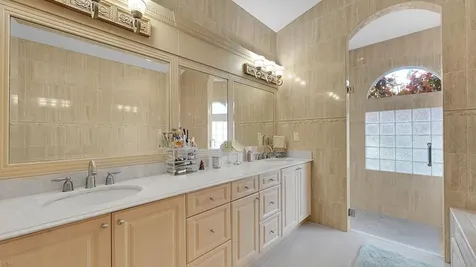 5909 NW Bayou Court Port St Lucie FL 34986