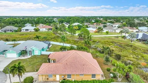 5909 NW Bayou Court Port St Lucie FL 34986