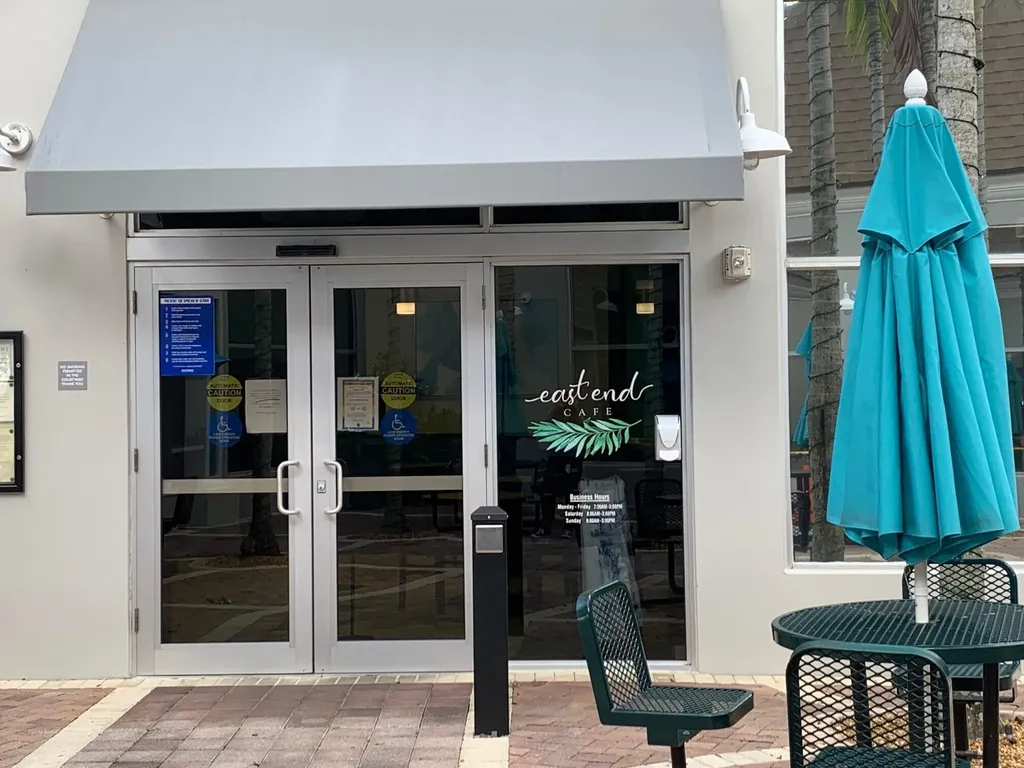 447 Burgundy J Delray Beach FL 33484