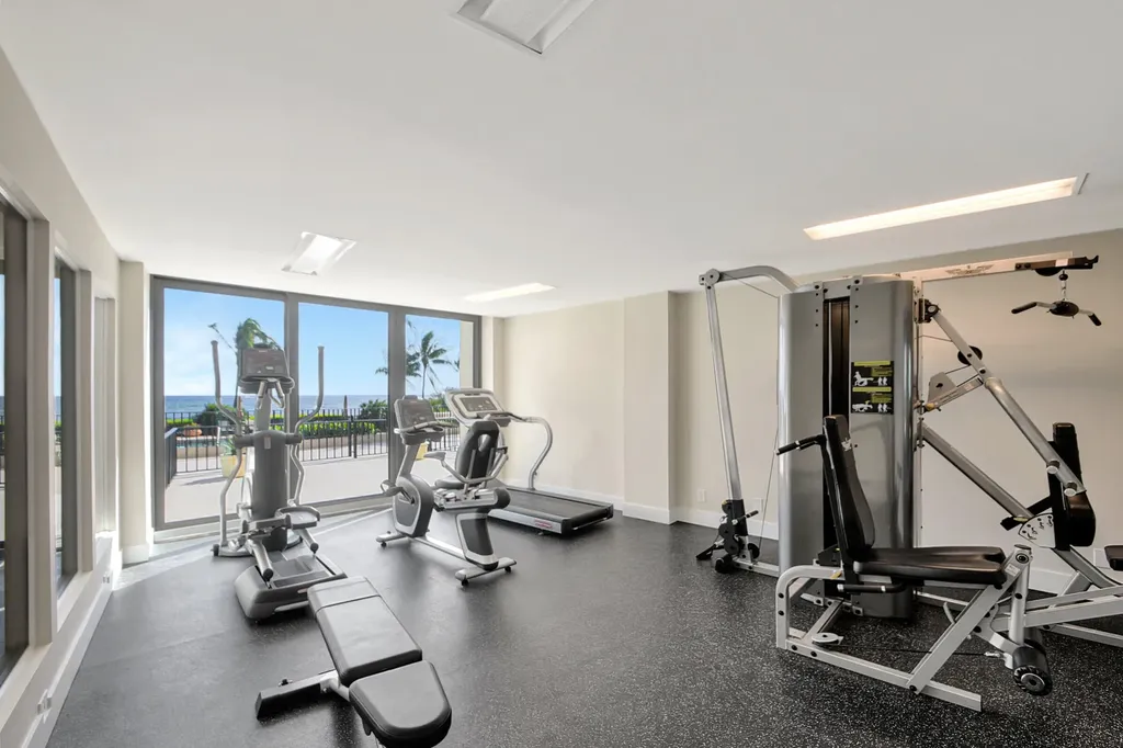 6885 N Ocean Boulevard Ocean Ridge FL 33435