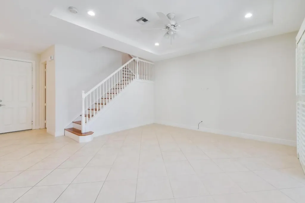 4644 Cadiz Circle Palm Beach Gardens FL 33418
