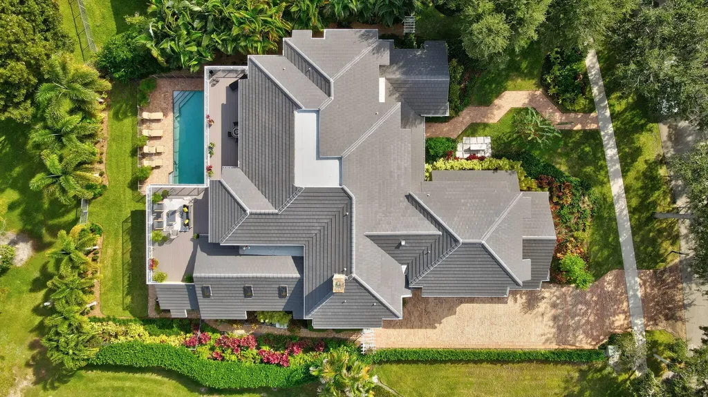 2883 Banyan Boulevard Circle NW Boca Raton FL 33431