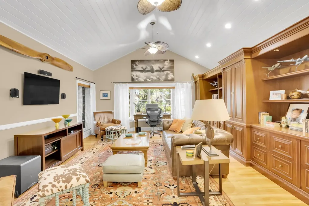 2883 Banyan Boulevard Circle NW Boca Raton FL 33431