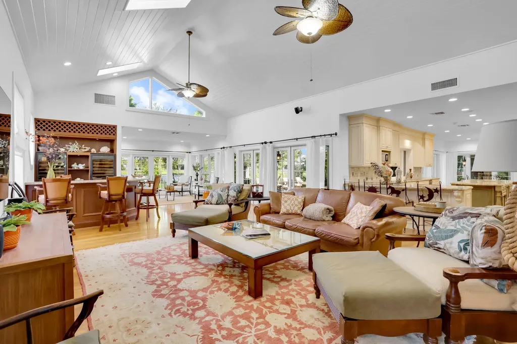 2883 Banyan Boulevard Circle NW Boca Raton FL 33431