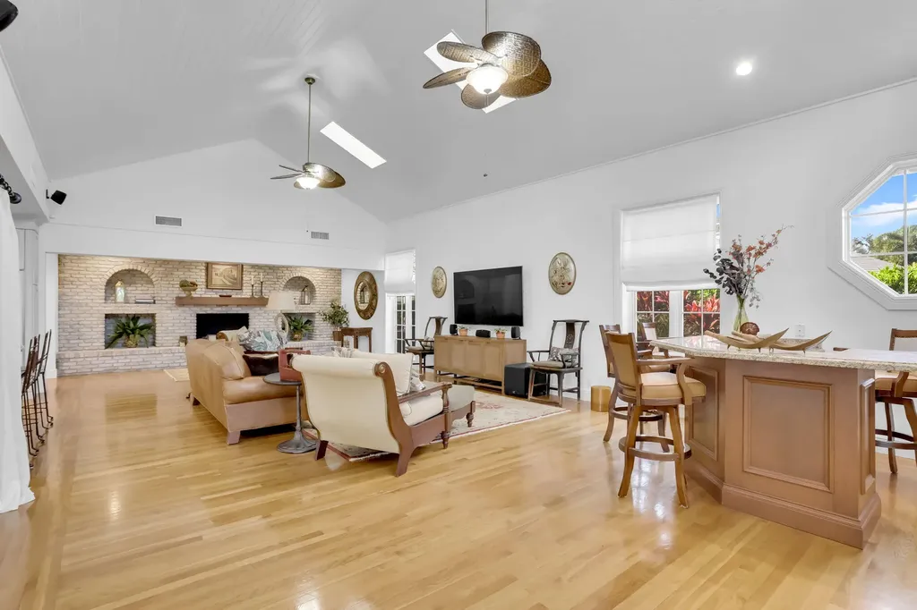 2883 Banyan Boulevard Circle NW Boca Raton FL 33431