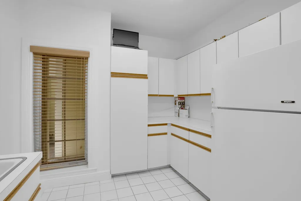 2883 Banyan Boulevard Circle NW Boca Raton FL 33431