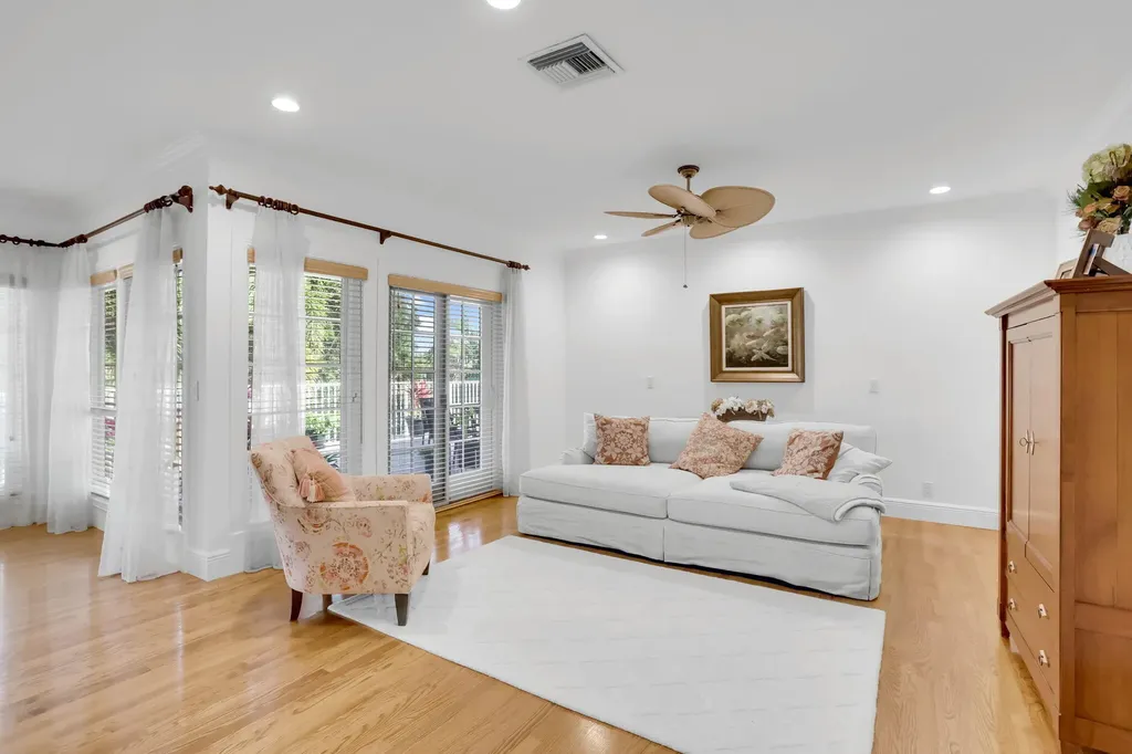 2883 Banyan Boulevard Circle NW Boca Raton FL 33431