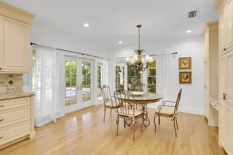 2883 Banyan Boulevard Circle NW Boca Raton FL 33431