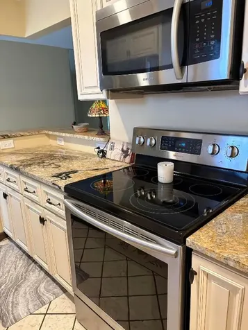 26 Golfs Edge B West Palm Beach FL 33417