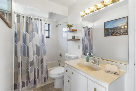814 SE Starflower Avenue Port St Lucie FL 34983