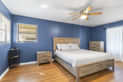 814 SE Starflower Avenue Port St Lucie FL 34983