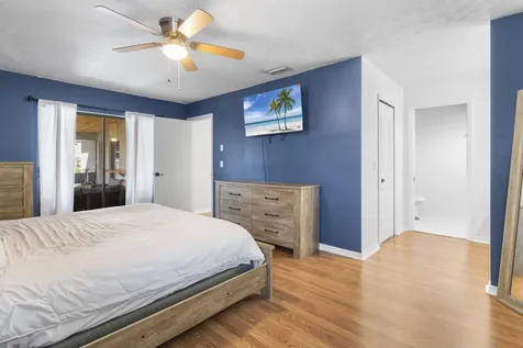 814 SE Starflower Avenue Port St Lucie FL 34983