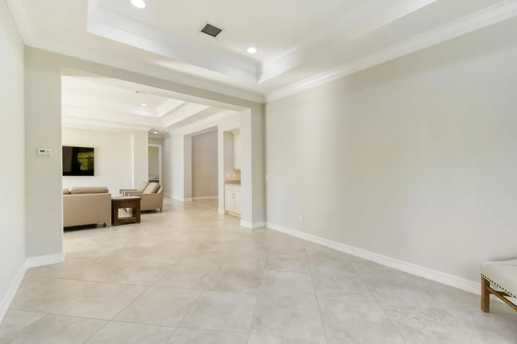 7755 Maywood Crest Drive Palm Beach Gardens FL 33412