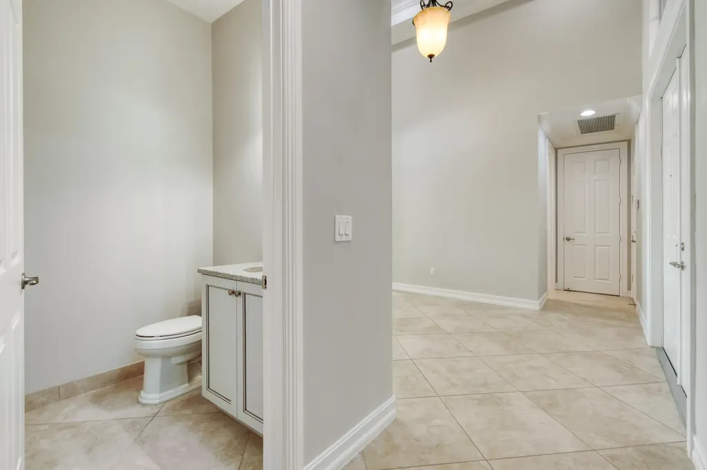 7755 Maywood Crest Drive Palm Beach Gardens FL 33412